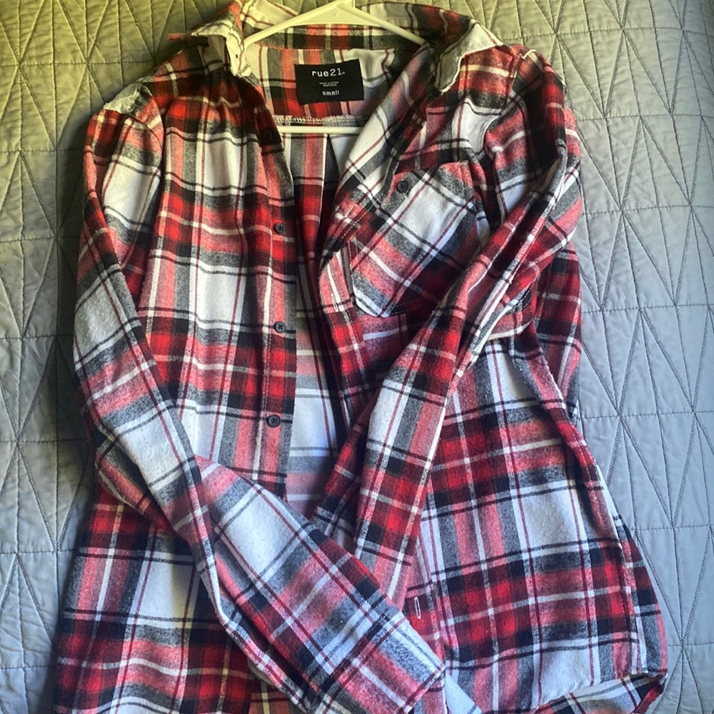 Red and white flannel size S